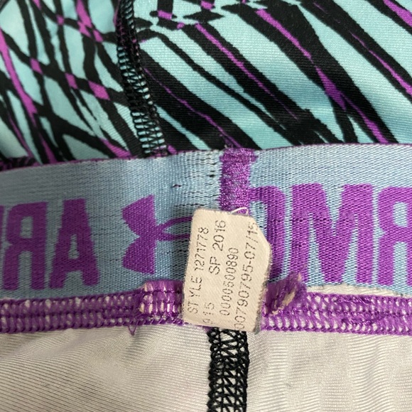 Under armor shorts - Picture 3 of 3